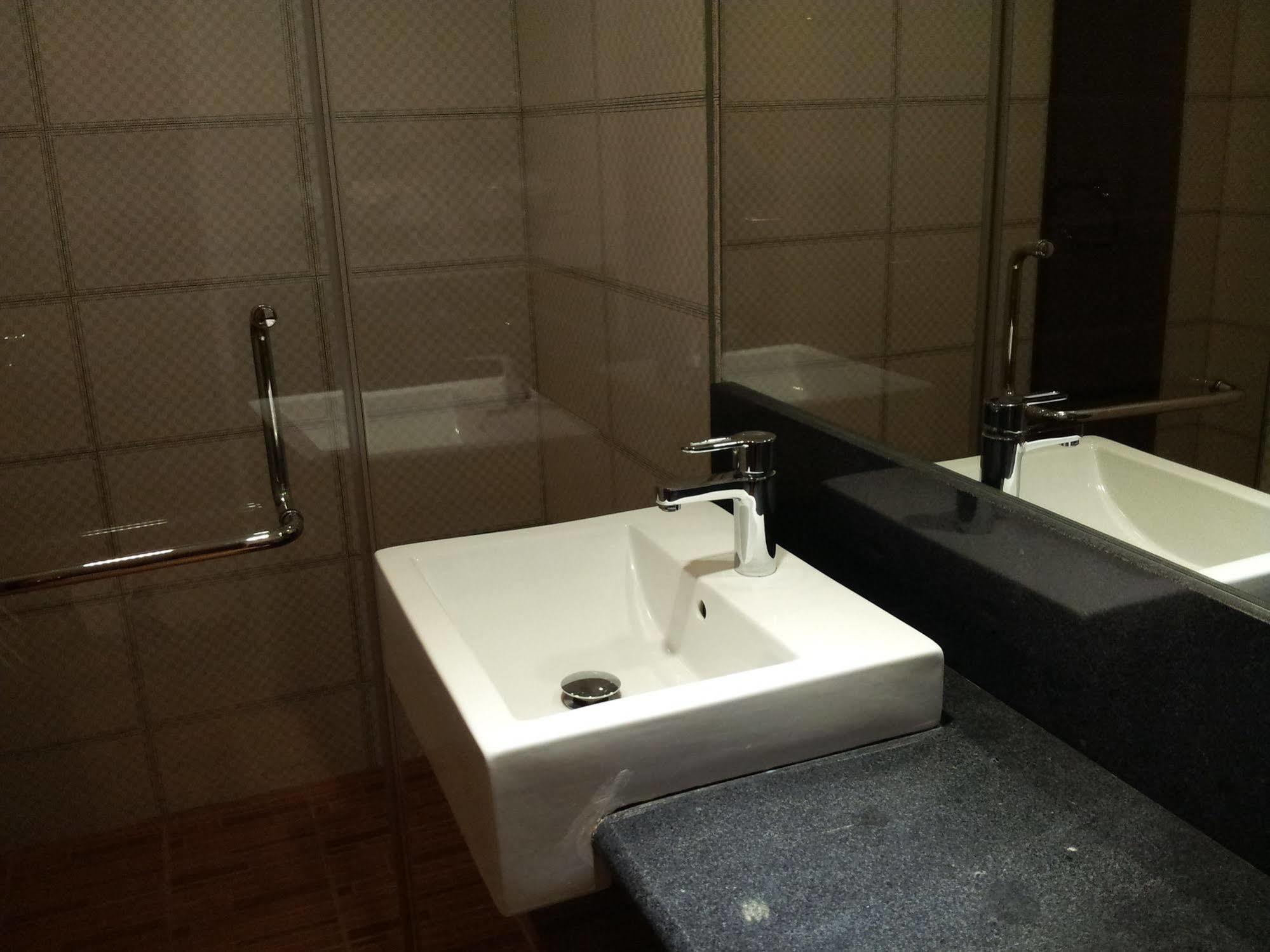 Cardogan Hotel Kuala Lumpur Ngoại thất bức ảnh